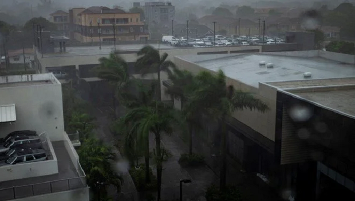 Beryl Kasırgası, Jamaika'da hayatı olumsuz etkiledi