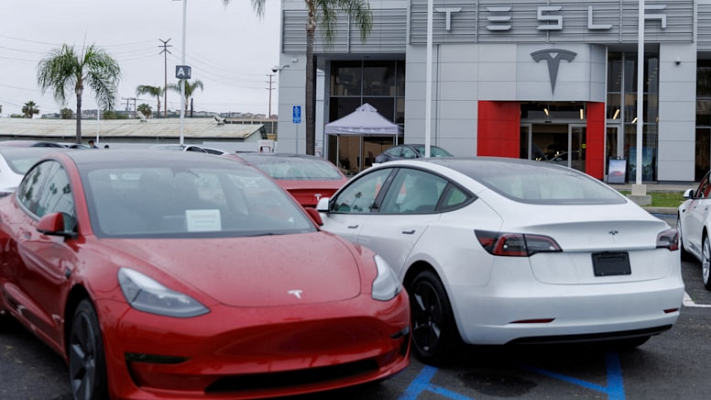 Tesla'nın otomobil teslimatları düştü