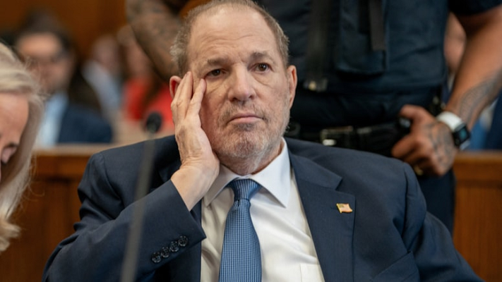 Tacizci yapımcı Harvey Weinstein hastaneye kaldırıldı