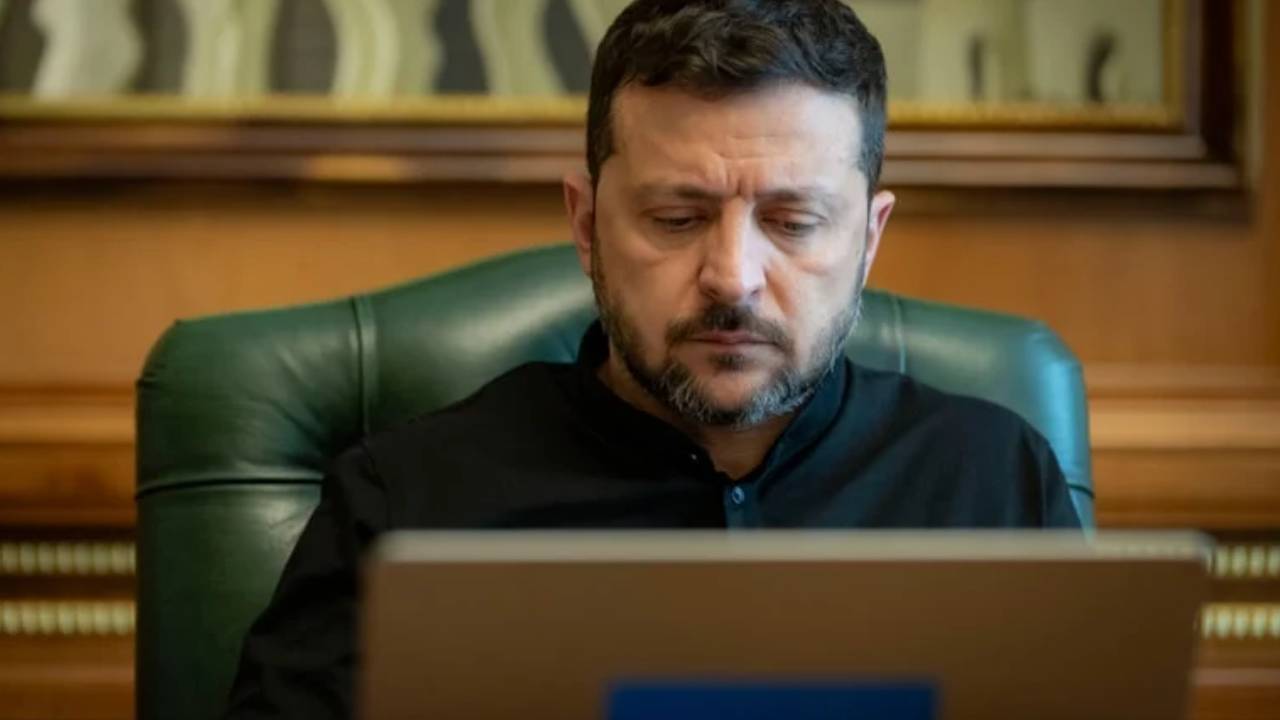 Zelenski: Esir takasının devam etmesini bekliyoruz