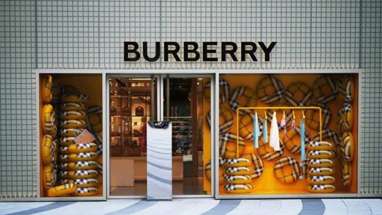 İşçilere çıkış, CEO'ya yüksek maaş