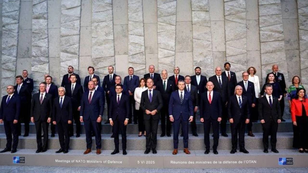 NATO Savunma Bakanları, Brüksel’de: 