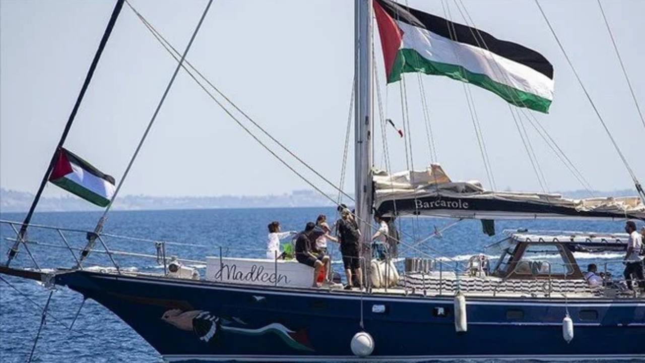 İsrail'in el koyduğu Madleen gemisindeki Türk aktivistler serbest bırakıldı