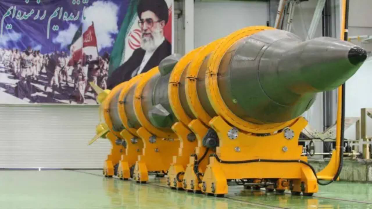 Tahran, füzeleri hazırlıyor: 3 senaryoda İran, ABD'ye nasıl misilleme yapabilir?