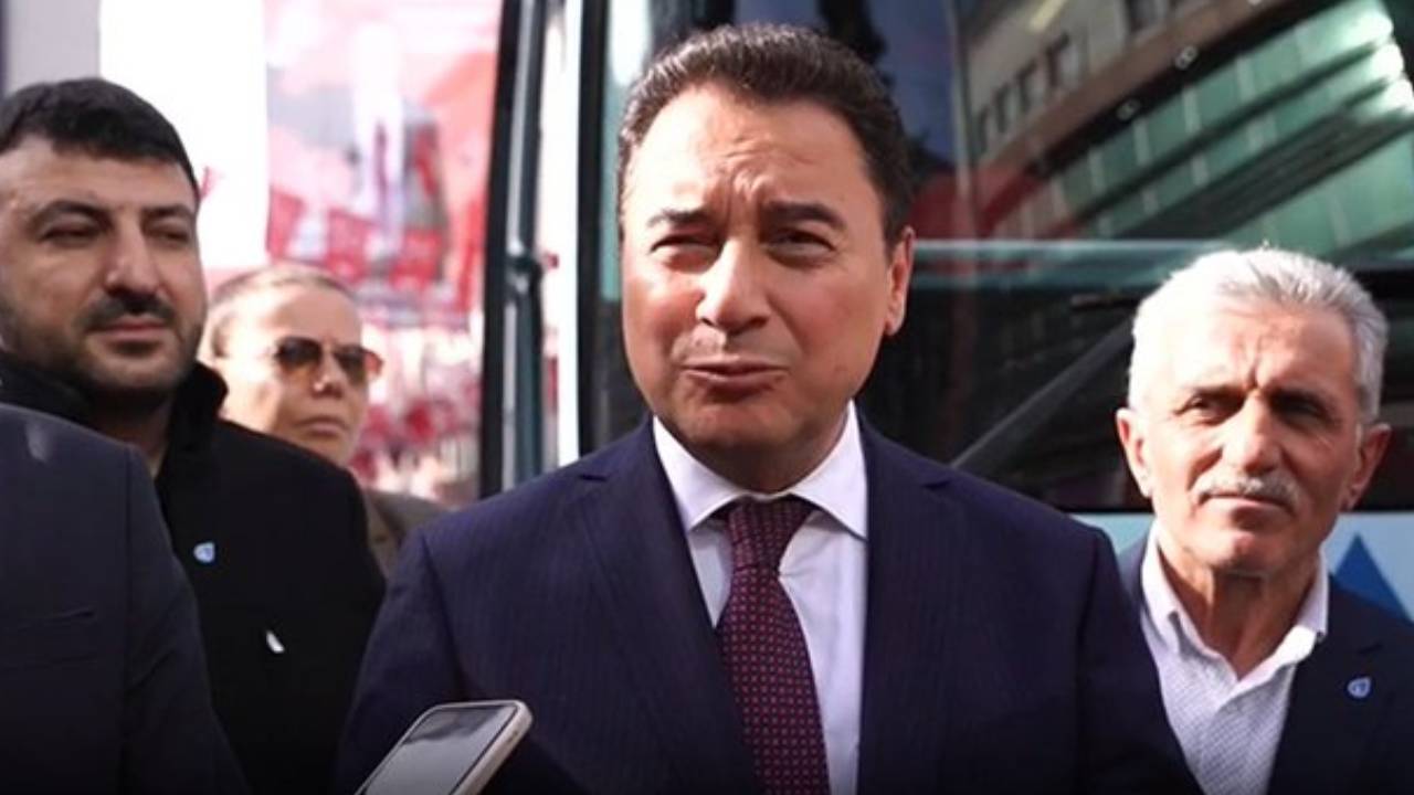 Babacan'dan dikkat çeken İran uyarısı