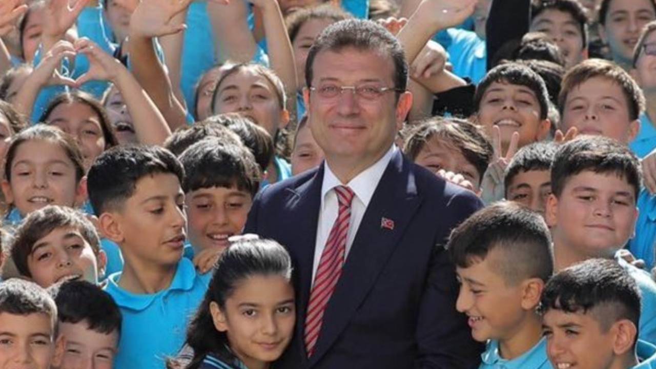 Ekrem İmamoğlu'ndan karne gününde cezaevinde gençler vurgusu