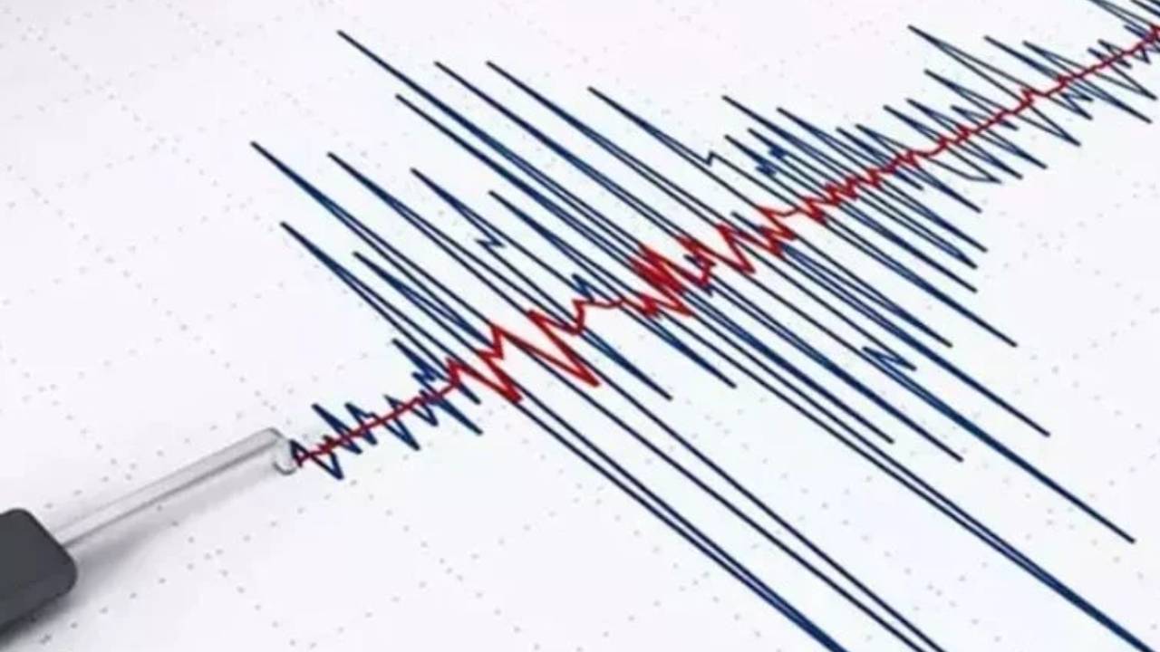 AFAD duyurdu! Peş peşe depremler: Önce Akdeniz, şimdi Ege