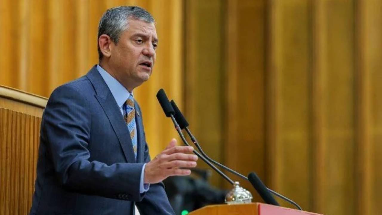 Özgür Özel: İran'a demokrasi gelmeli
