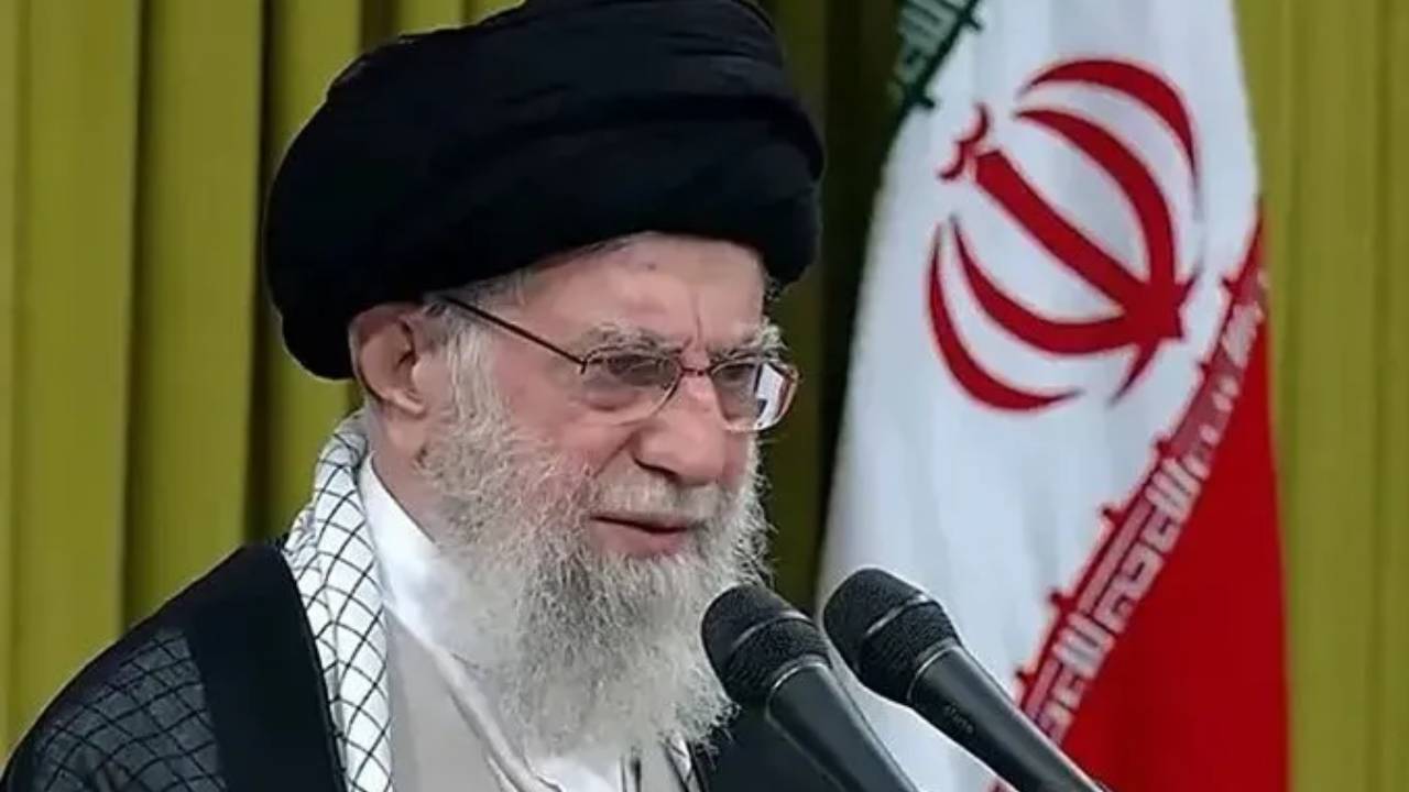 İran lideri Hamaney'den ateşkes sonrası ilk açıklama!