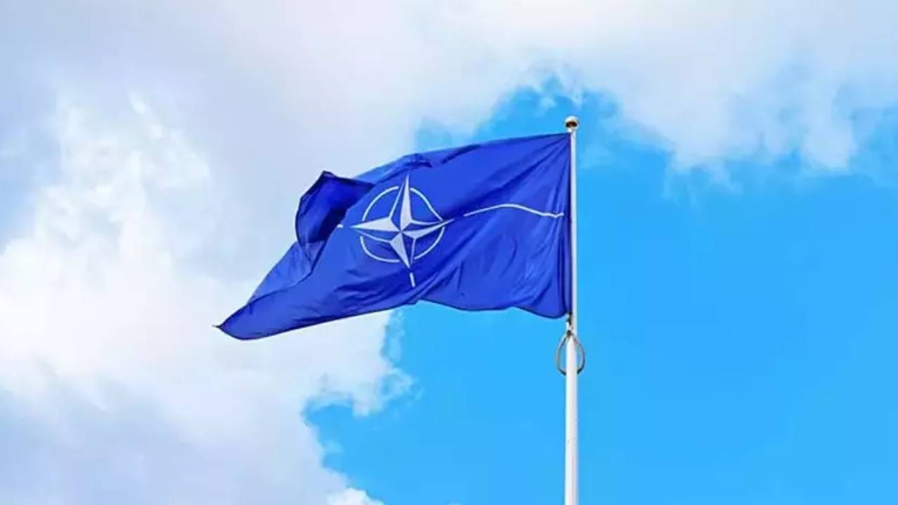 NATO, Rusya'nın 'kötü niyetli' siber faaliyetlerini kınadı