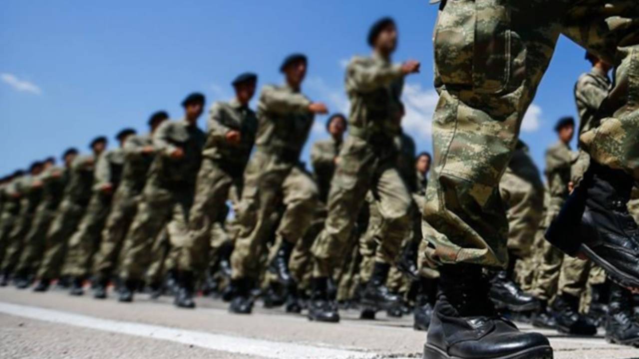 İsviçre ile Türk Ordusu arasında çifte vatandaş krizi