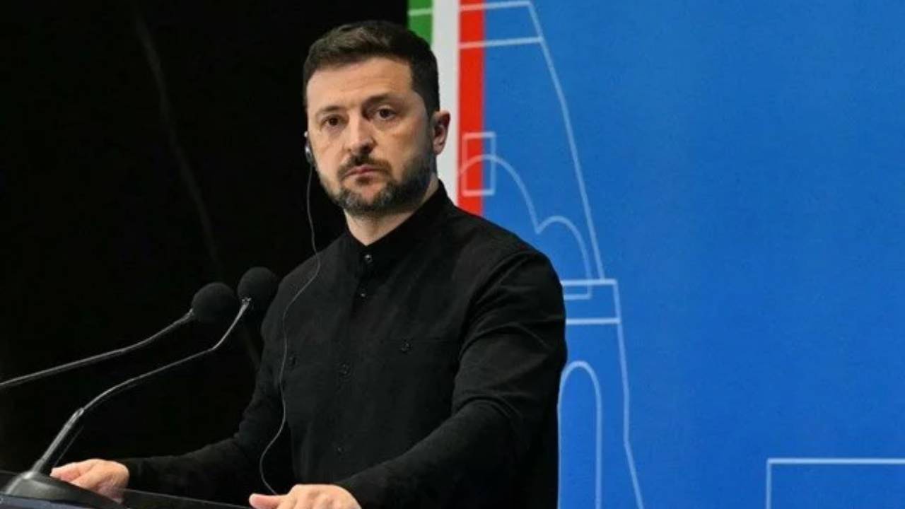 Zelenski: Rusya’ya saldırılarda kendi silahlarımızı kullanıyoruz