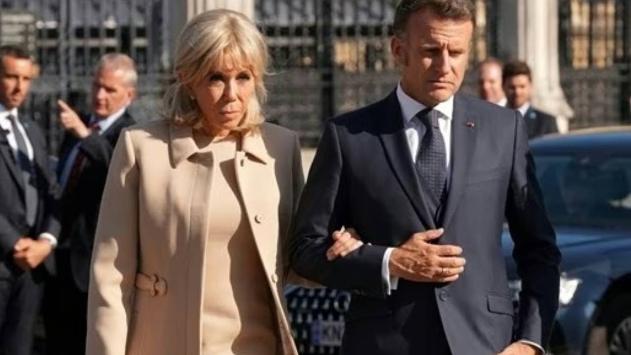 Brigitte Macron, kadın olduğunu kanıtlamak için bilimsel kanıt sunacak