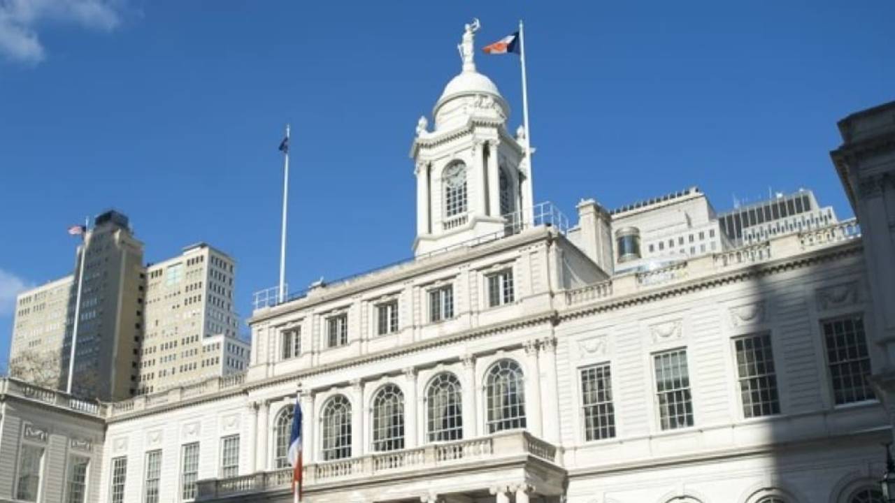New York Belediyesi’ne operasyon