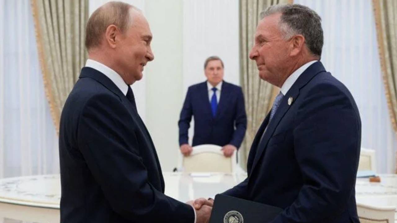 Son 2 gün: Trump'ın elçisi Putin'e gitti