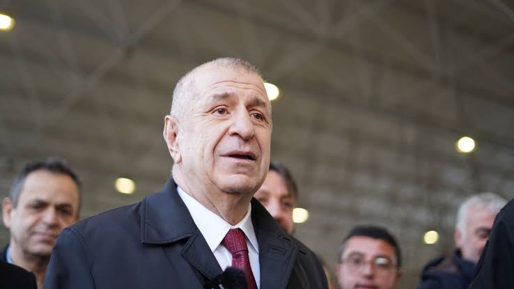Ümit Özdağ 'Terörsüz Türkiye Komisyonu'na ateş püskürdü