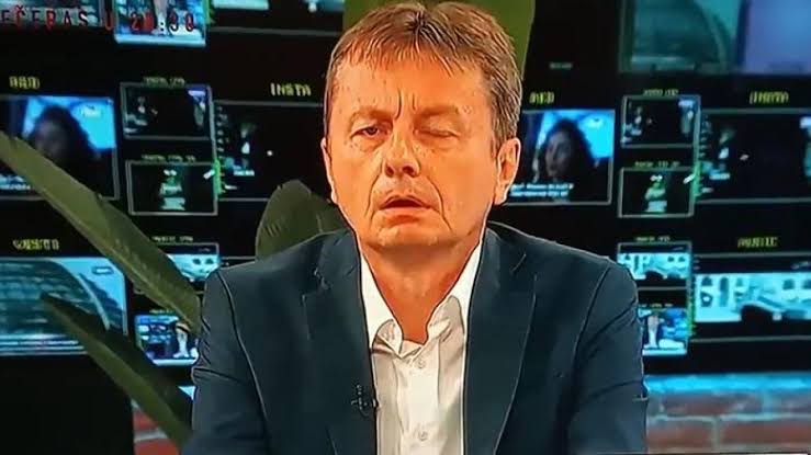 Bakan canlı yayında beyin kanaması geçirdi