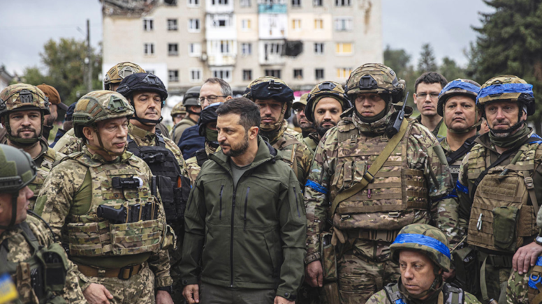 Kiev askerine para yetiştiremiyor: Avrupa ordunun maaşların ödeyecek