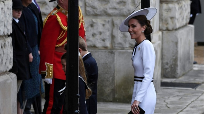 Kate Middleton aylar sonra kamuoyunun karşısına çıktı